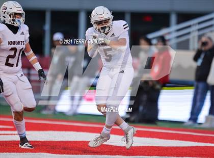Thumbnail 1 in Lone Peak vs. Corner Canyon (UHSAA 6A Final) photogallery.