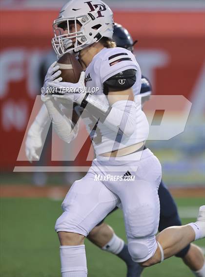 Thumbnail 1 in Lone Peak vs. Corner Canyon (UHSAA 6A Final) photogallery.