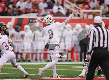 Thumbnail 3 in Lone Peak vs. Corner Canyon (UHSAA 6A Final) photogallery.