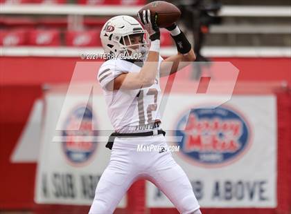 Thumbnail 1 in Lone Peak vs. Corner Canyon (UHSAA 6A Final) photogallery.