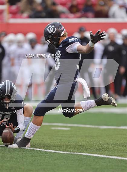 Thumbnail 3 in Lone Peak vs. Corner Canyon (UHSAA 6A Final) photogallery.