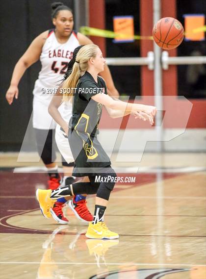 Thumbnail 3 in Yucca Valley vs. Valley View (Mustang Tip-Off Classic) photogallery.