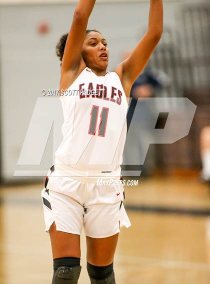 Thumbnail 2 in Yucca Valley vs. Valley View (Mustang Tip-Off Classic) photogallery.