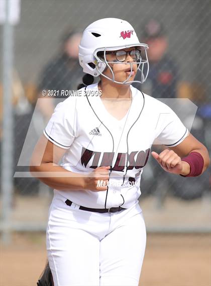 Thumbnail 2 in E.O. Smith @ Windsor (CIAC Class L First Round Tournament) photogallery.