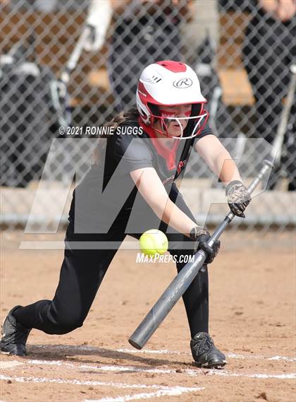 Thumbnail 2 in E.O. Smith @ Windsor (CIAC Class L First Round Tournament) photogallery.