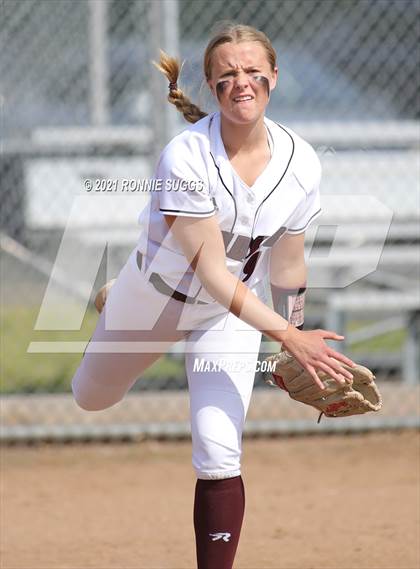 Thumbnail 3 in E.O. Smith @ Windsor (CIAC Class L First Round Tournament) photogallery.