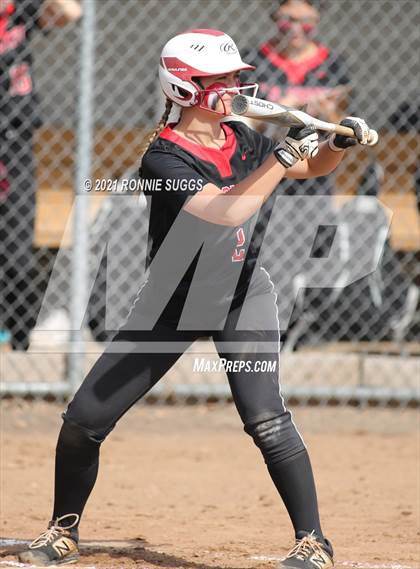 Thumbnail 3 in E.O. Smith @ Windsor (CIAC Class L First Round Tournament) photogallery.