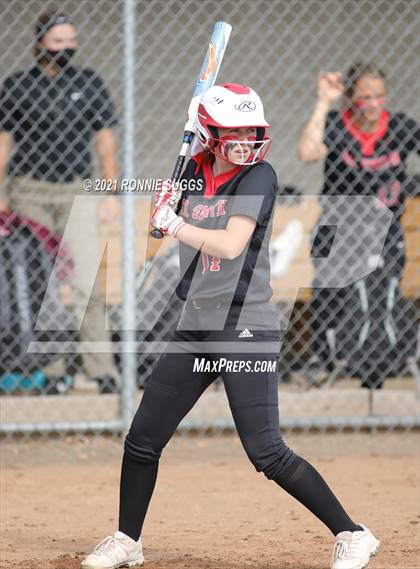 Thumbnail 3 in E.O. Smith @ Windsor (CIAC Class L First Round Tournament) photogallery.