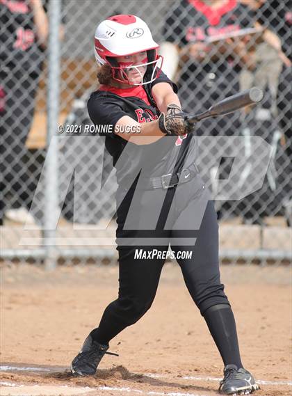 Thumbnail 2 in E.O. Smith @ Windsor (CIAC Class L First Round Tournament) photogallery.