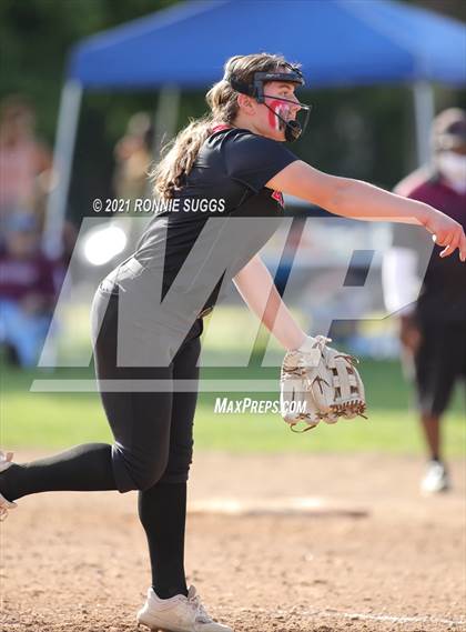 Thumbnail 2 in E.O. Smith @ Windsor (CIAC Class L First Round Tournament) photogallery.