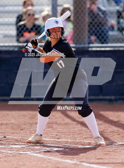 Thumbnail 3 in Lindsay @ Nocona photogallery.