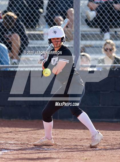 Thumbnail 1 in Lindsay @ Nocona photogallery.