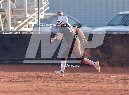 Thumbnail 3 in Lindsay @ Nocona photogallery.
