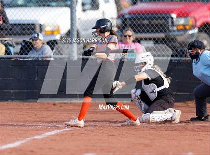 Thumbnail 3 in Lindsay @ Nocona photogallery.