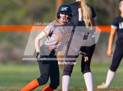 Thumbnail 1 in Lindsay @ Nocona photogallery.