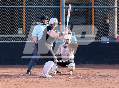 Thumbnail 1 in Lindsay @ Nocona photogallery.