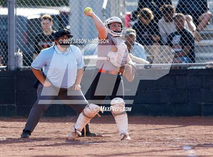 Thumbnail 1 in Lindsay @ Nocona photogallery.