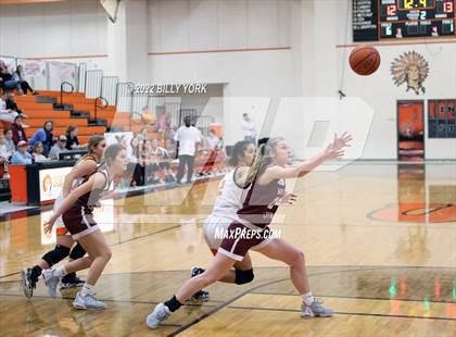 Thumbnail 3 in Grand Saline vs White Oak photogallery.
