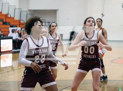 Thumbnail 1 in Grand Saline vs White Oak photogallery.