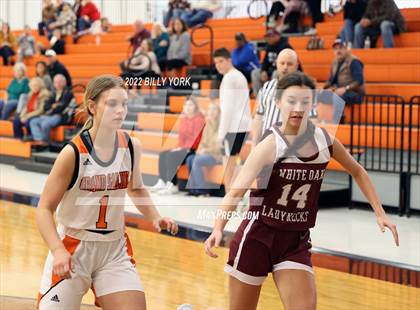 Thumbnail 2 in Grand Saline vs White Oak photogallery.