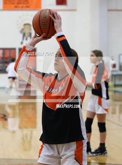 Thumbnail 1 in Grand Saline vs White Oak photogallery.