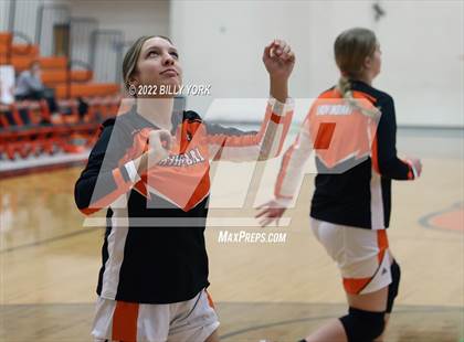 Thumbnail 1 in Grand Saline vs White Oak photogallery.