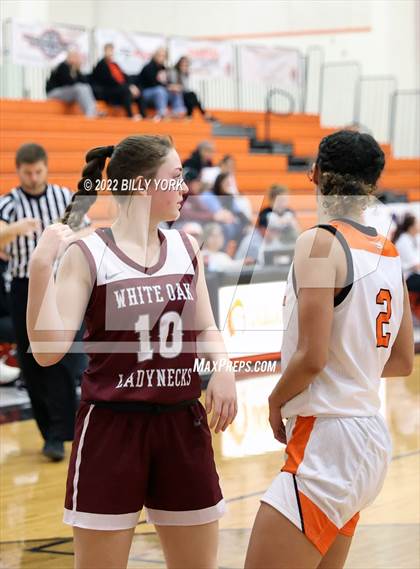 Thumbnail 1 in Grand Saline vs White Oak photogallery.