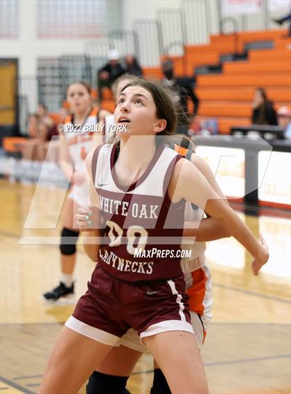 Thumbnail 1 in Grand Saline vs White Oak photogallery.