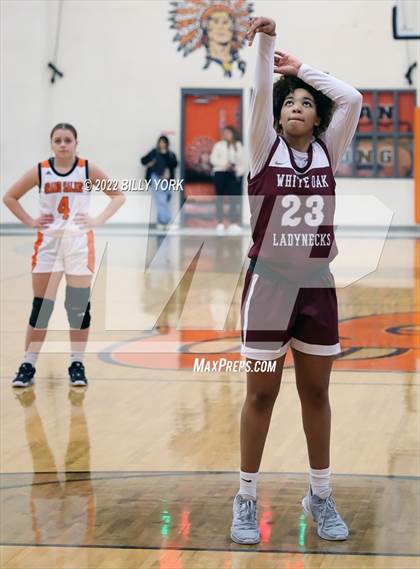 Thumbnail 1 in Grand Saline vs White Oak photogallery.