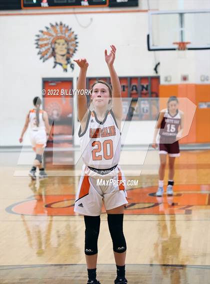 Thumbnail 2 in Grand Saline vs White Oak photogallery.