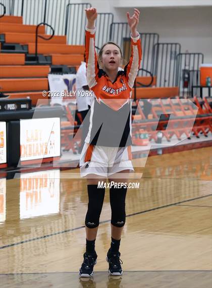 Thumbnail 2 in Grand Saline vs White Oak photogallery.