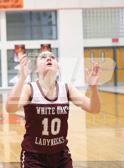 Thumbnail 1 in Grand Saline vs White Oak photogallery.
