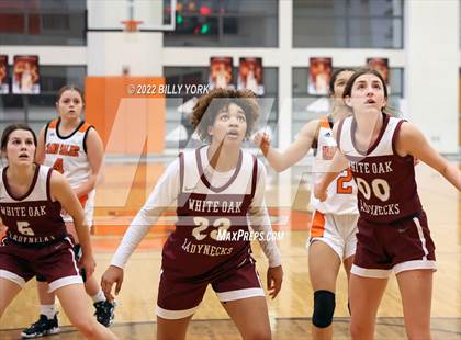 Thumbnail 3 in Grand Saline vs White Oak photogallery.