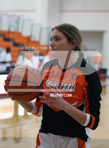 Thumbnail 2 in Grand Saline vs White Oak photogallery.