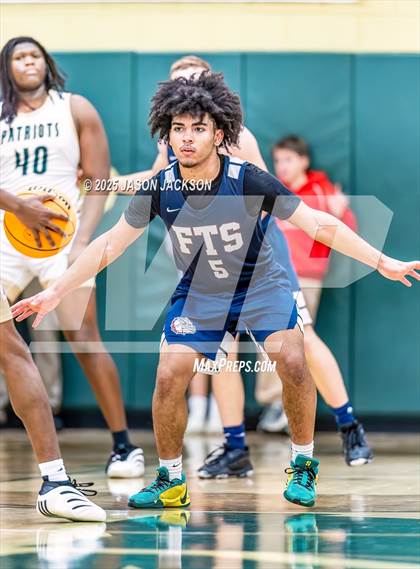 Thumbnail 3 in JV: Terry Sanford @ Pinecrest photogallery.