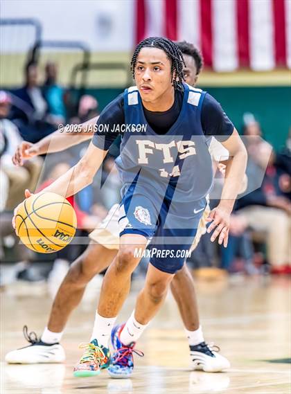 Thumbnail 2 in JV: Terry Sanford @ Pinecrest photogallery.