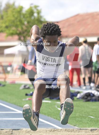 Thumbnail 3 in Roosevelt Invitational photogallery.