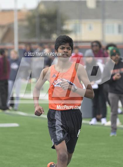 Thumbnail 3 in Roosevelt Invitational photogallery.