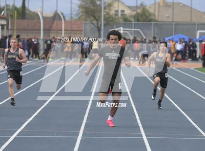 Thumbnail 1 in Roosevelt Invitational photogallery.