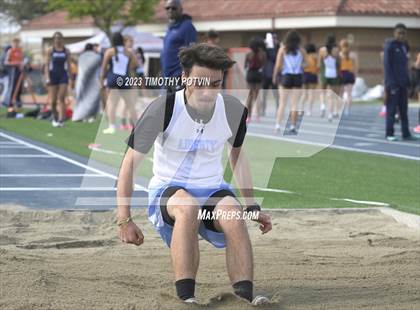 Thumbnail 3 in Roosevelt Invitational photogallery.