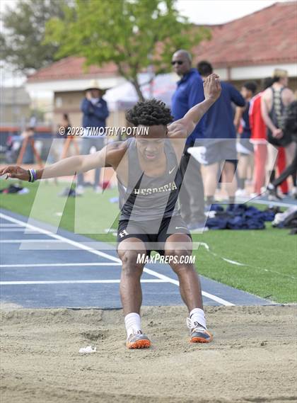 Thumbnail 3 in Roosevelt Invitational photogallery.