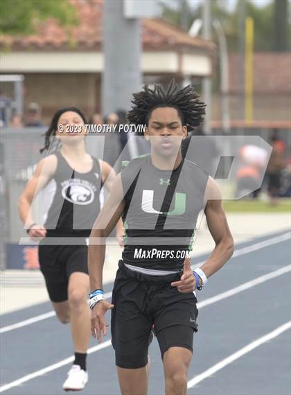 Thumbnail 3 in Roosevelt Invitational photogallery.