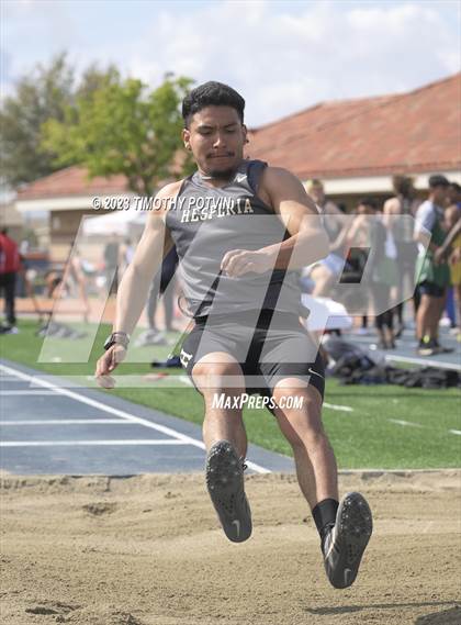 Thumbnail 1 in Roosevelt Invitational photogallery.