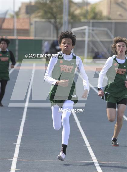 Thumbnail 3 in Roosevelt Invitational photogallery.