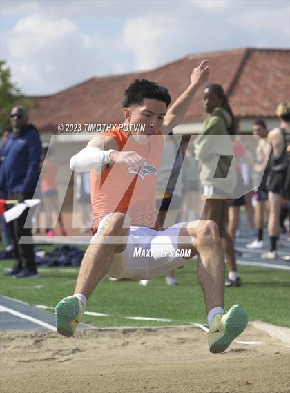 Thumbnail 1 in Roosevelt Invitational photogallery.
