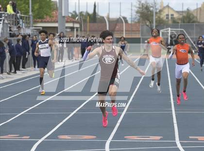 Thumbnail 2 in Roosevelt Invitational photogallery.