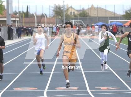Thumbnail 3 in Roosevelt Invitational photogallery.