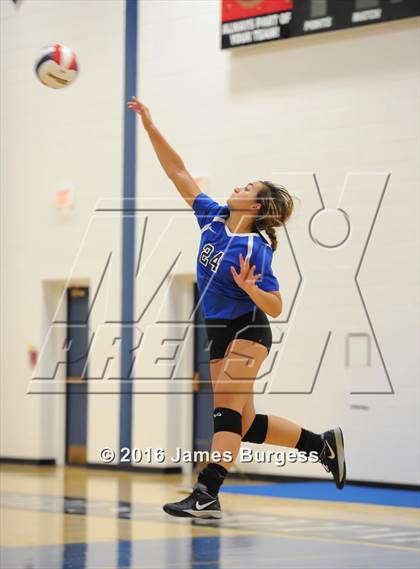 Thumbnail 1 in Girls Prep vs Lookout Valley photogallery.