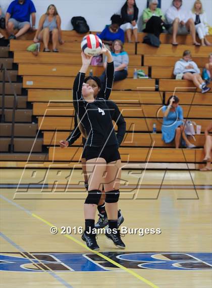 Thumbnail 3 in Girls Prep vs Lookout Valley photogallery.