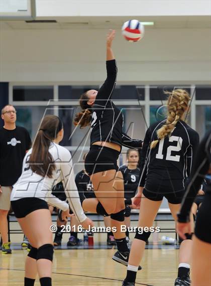 Thumbnail 1 in Girls Prep vs Lookout Valley photogallery.
